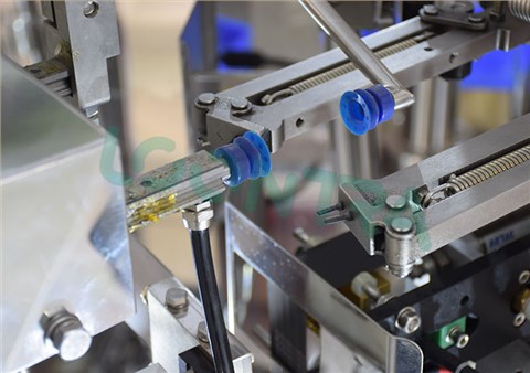 颗粒给袋式包装机